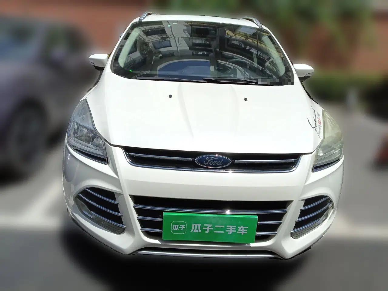 Ford Kuga 2015 1.5L GTDi Four-Wheel-Drive Elite Model — миниатюра 2