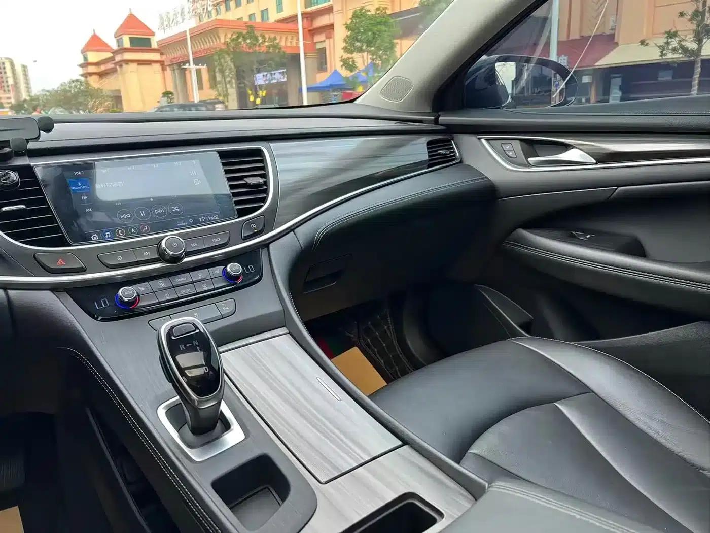 Buick LaCrosse 2020 652T Luxury Edition — миниатюра 15