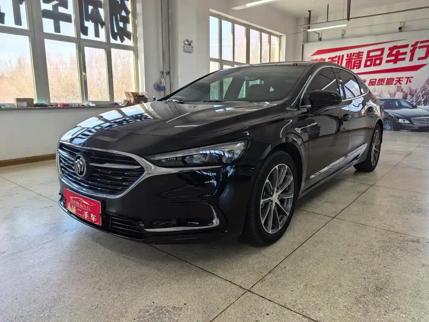 Buick LaCrosse 2022 652T Luxury Edition — миниатюра 1