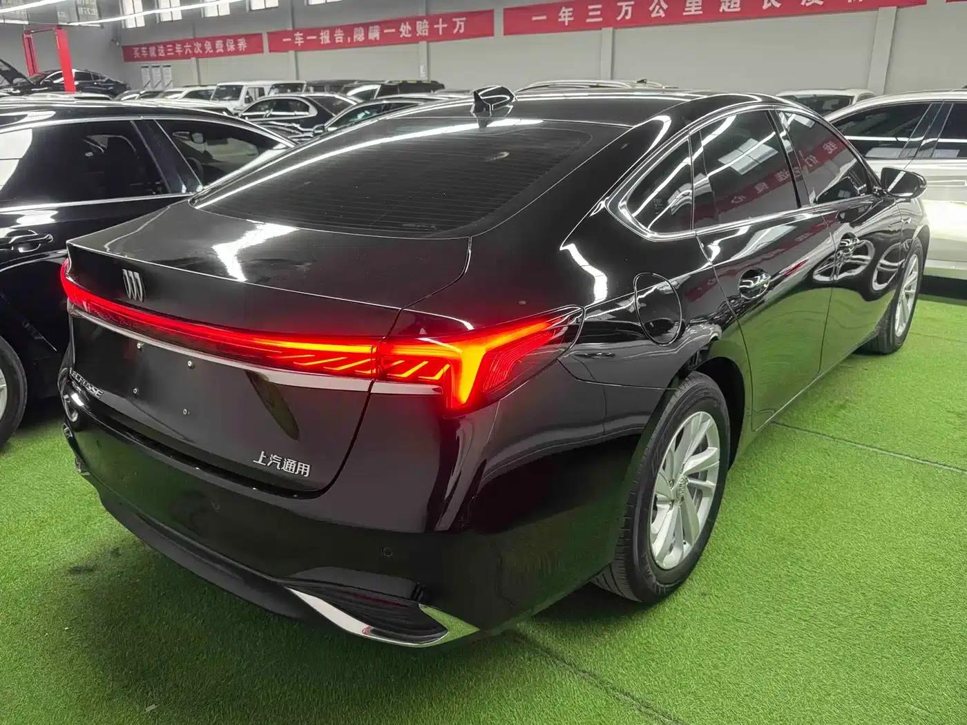 Buick LaCrosse 2023 Facelift 25T Exceeding Edition — миниатюра 4