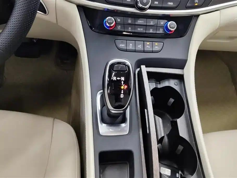 Buick LaCrosse 2022 Avenir (First Enjoyment Edition) — миниатюра 16