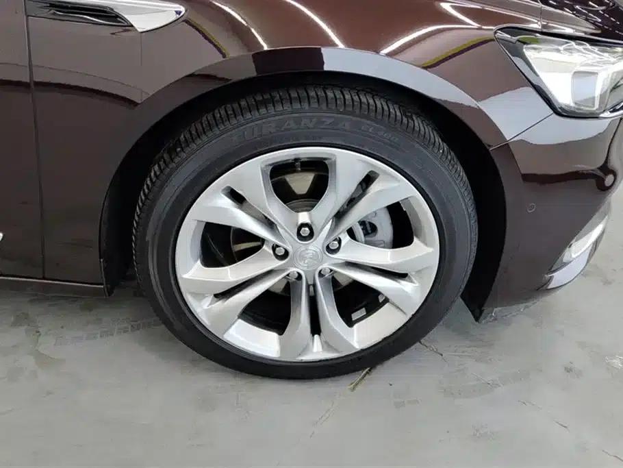Buick LaCrosse 2022 Avenir (First Enjoyment Edition) — миниатюра 6