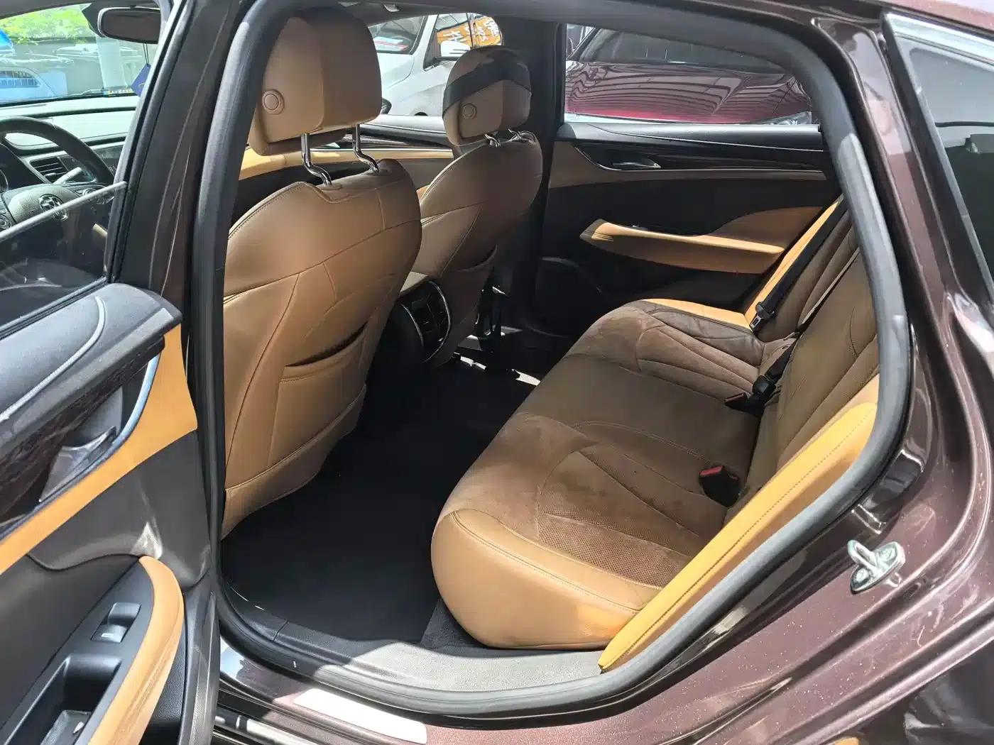 Buick LaCrosse 2016 20T Elite — миниатюра 11