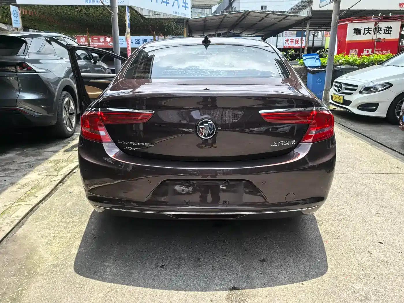 Buick LaCrosse 2016 20T Elite — миниатюра 5