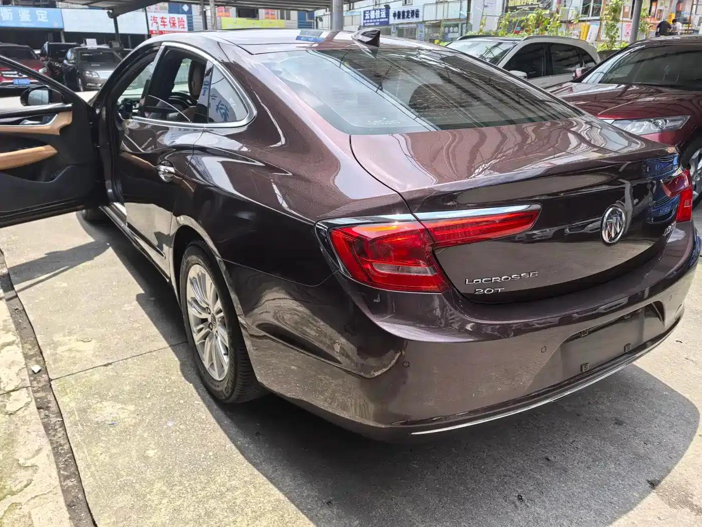 Buick LaCrosse 2016 20T Elite — миниатюра 6