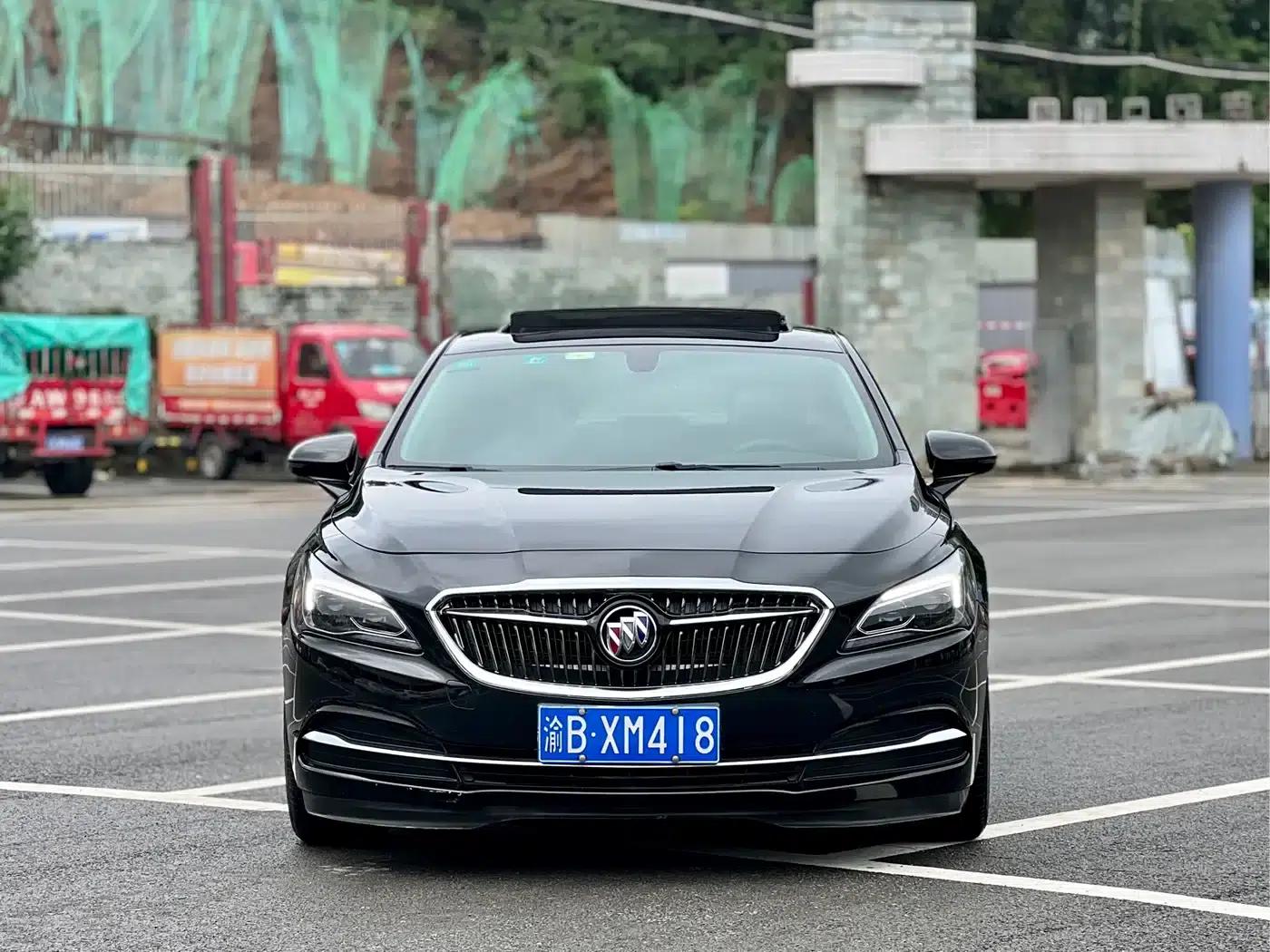 Buick LaCrosse 2018 20T Elite — миниатюра 2