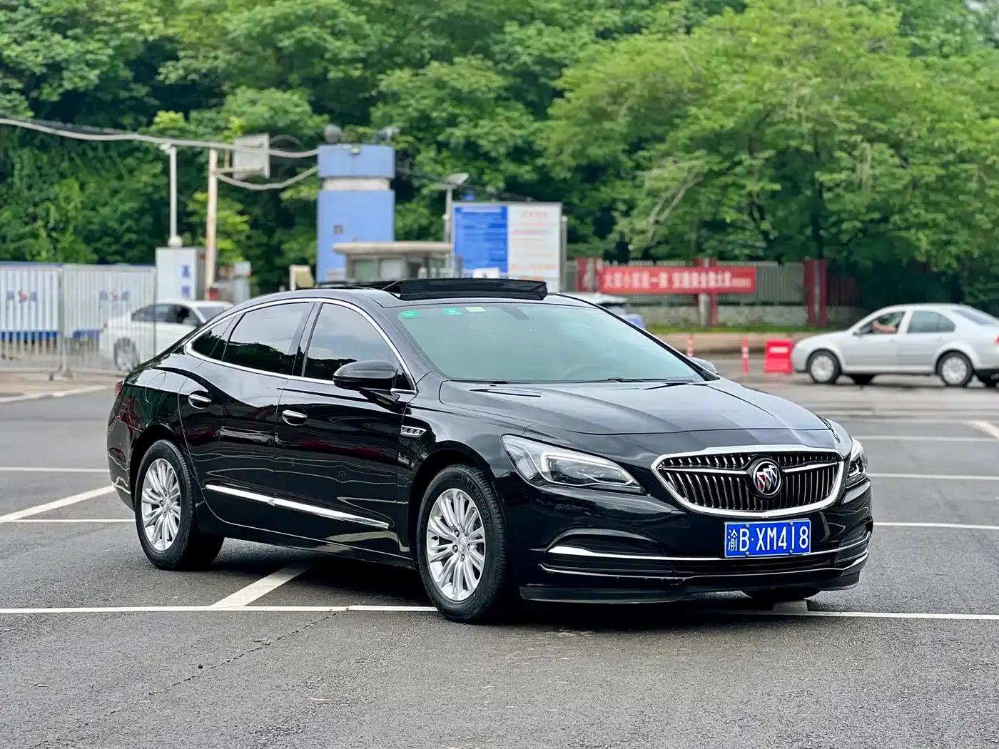 Buick LaCrosse 2018 20T Elite — миниатюра 3