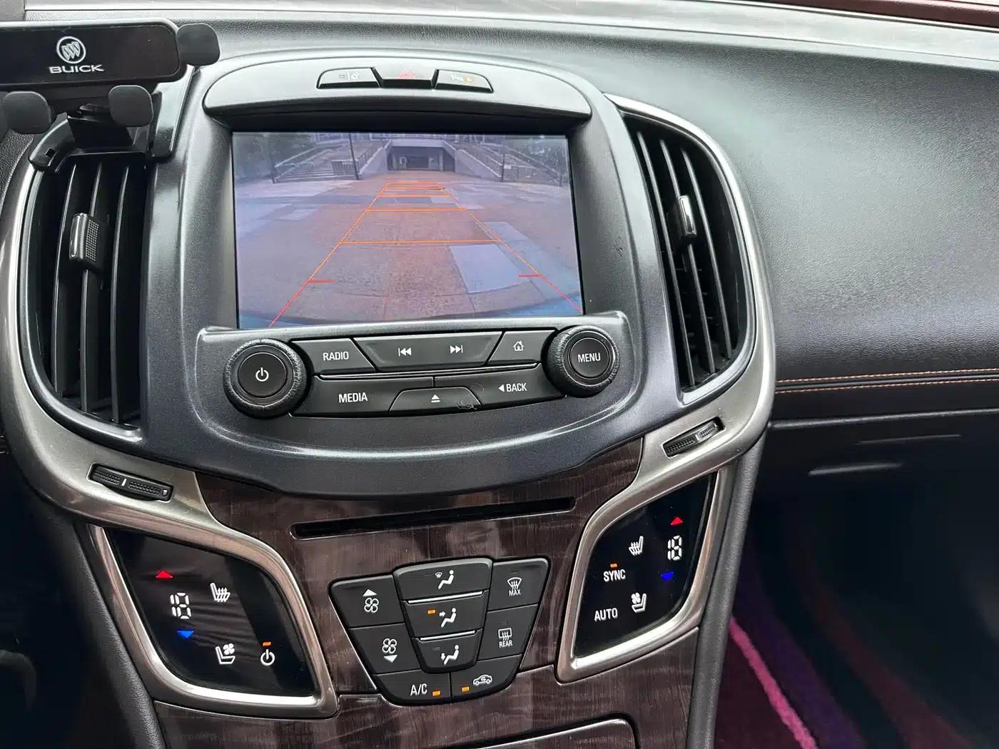 Buick LaCrosse 2013 2.0T SIDI Smart Flagship Edition — миниатюра 13