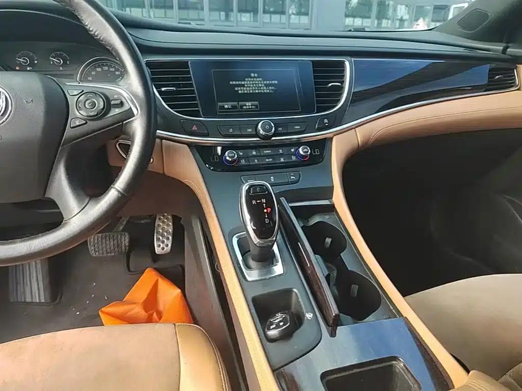 Buick LaCrosse 2016 20T Elite — миниатюра 13