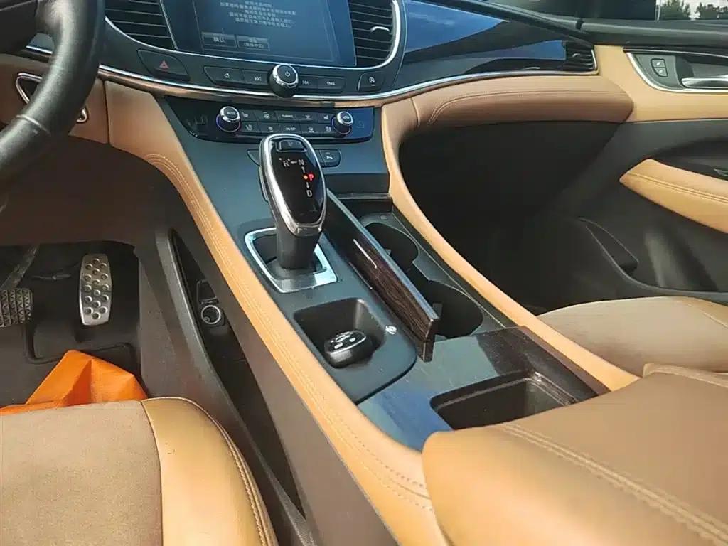 Buick LaCrosse 2016 20T Elite — миниатюра 14