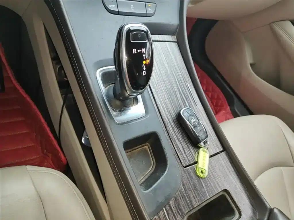 Buick LaCrosse 2016 Facelift 20T Leading Edition — миниатюра 14