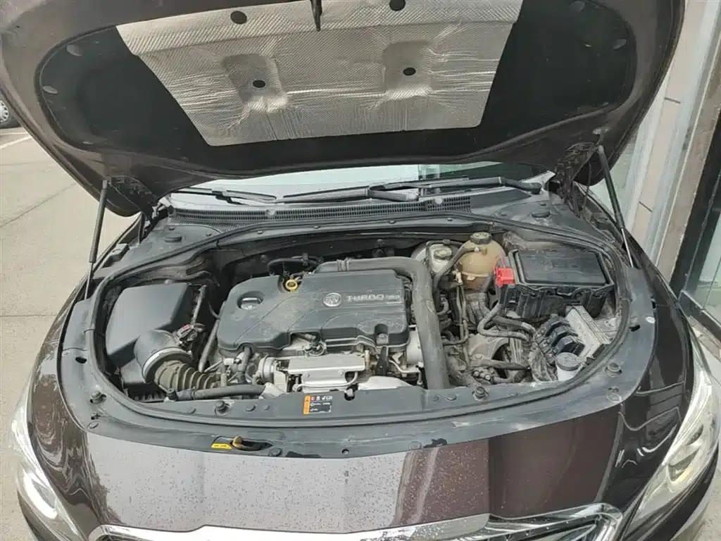 Buick LaCrosse 2016 Facelift 20T Leading Edition — миниатюра 20