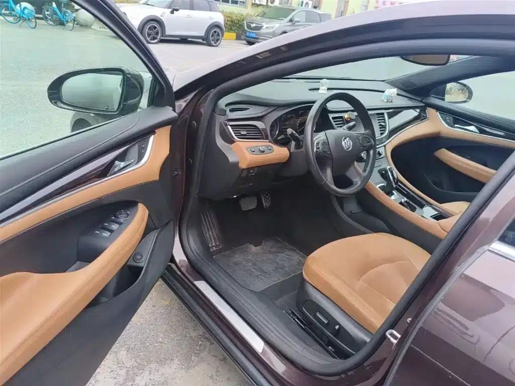 Buick LaCrosse 2016 20T Elite — миниатюра 16
