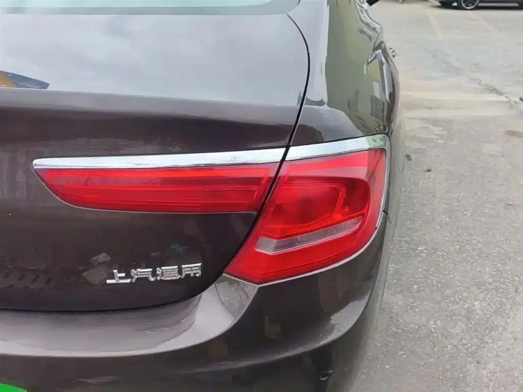 Buick LaCrosse 2016 20T Elite — миниатюра 8
