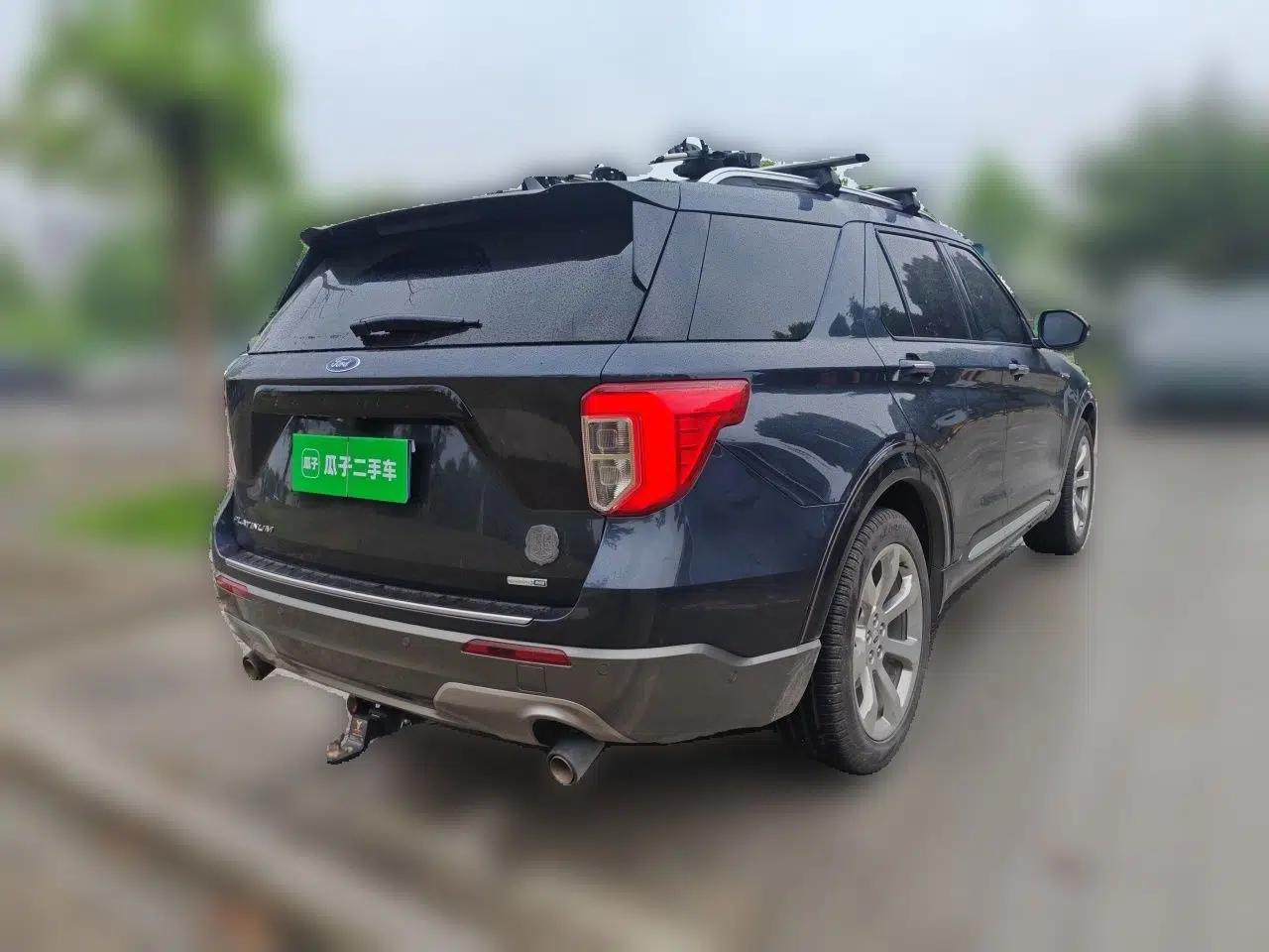 Ford Explorer 2020 EcoBoost 285 4x4 Platinum Edition 7-Seater — миниатюра 6