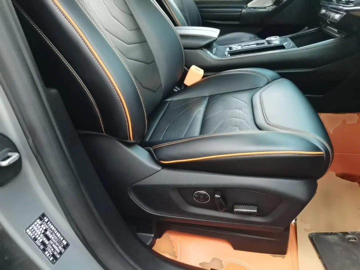 Ford Explorer 2023 EcoBoost 285 Kunlun Peak Edition 7-Seater — миниатюра 23