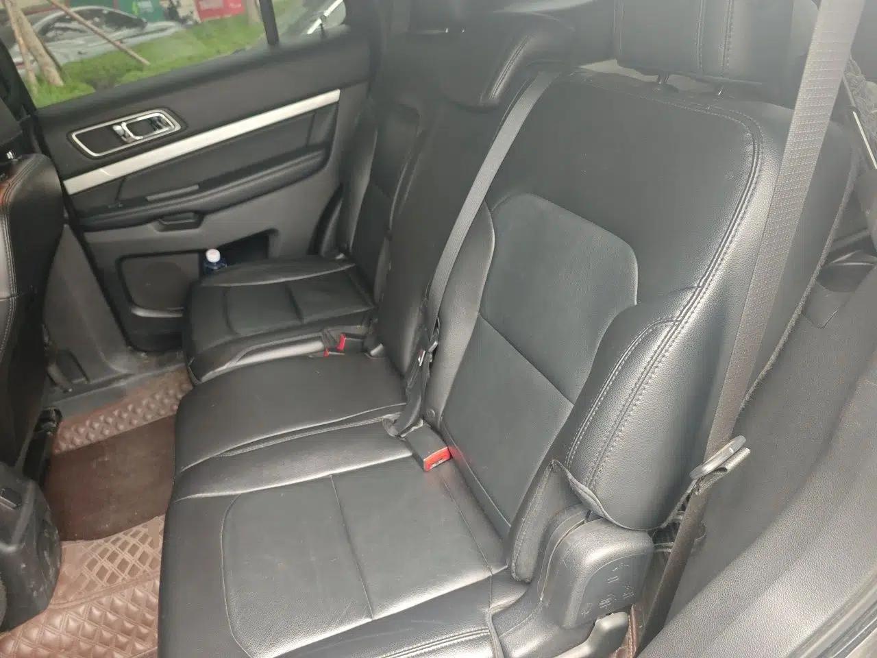 Ford Explorer 2017 2.3T Fashion Edition — миниатюра 18