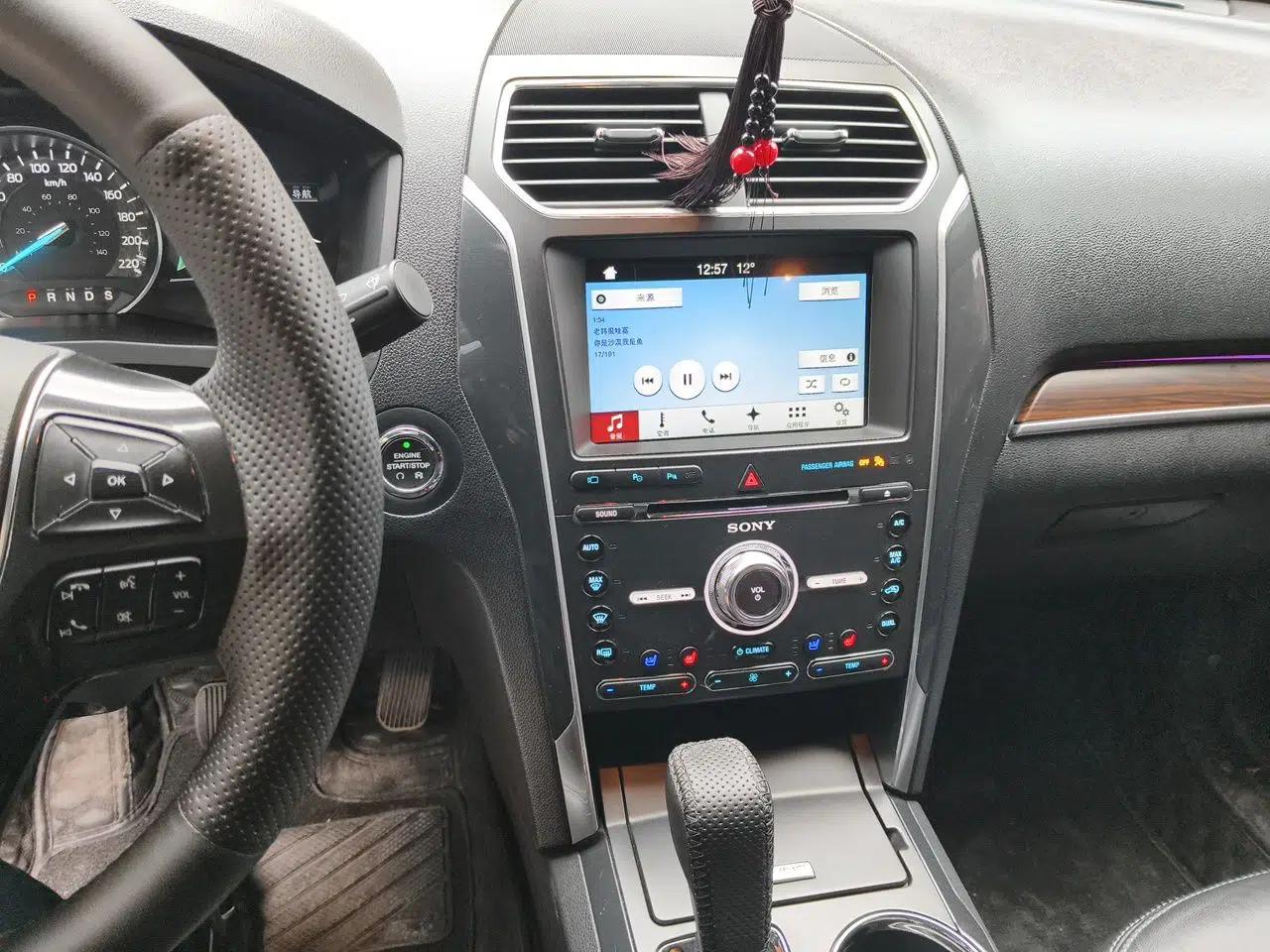 Ford Explorer 2017 2.3T Elite Edition — миниатюра 14