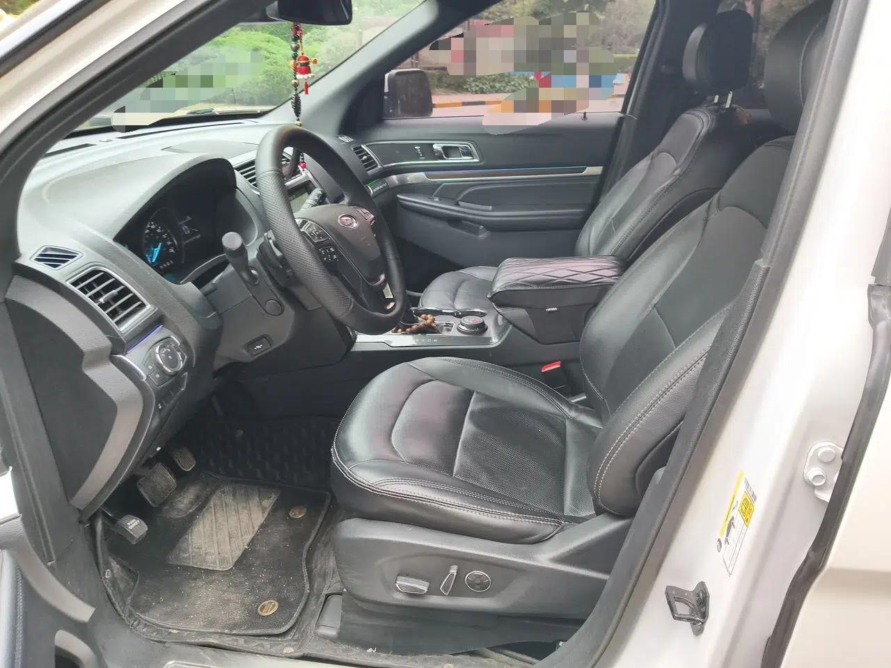 Ford Explorer 2017 2.3T Elite Edition — миниатюра 16