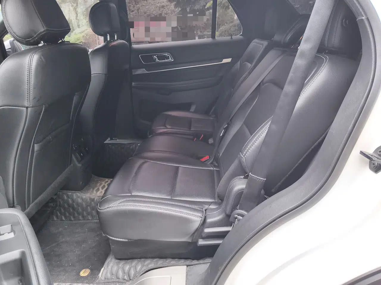 Ford Explorer 2017 2.3T Elite Edition — миниатюра 18