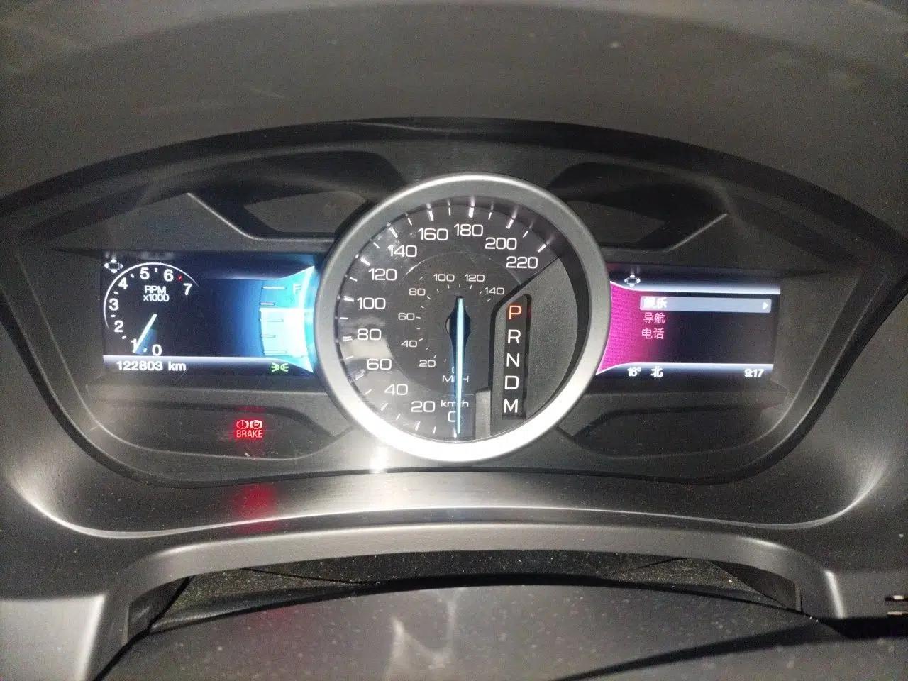 Ford Explorer 2013 3.5L Deluxe Model — миниатюра 12