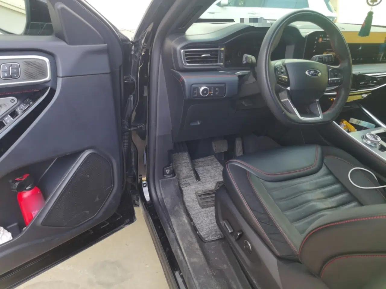 Ford Explorer 2023 EcoBoost 285 4x4 ST-LINE 6-Seater — миниатюра 17