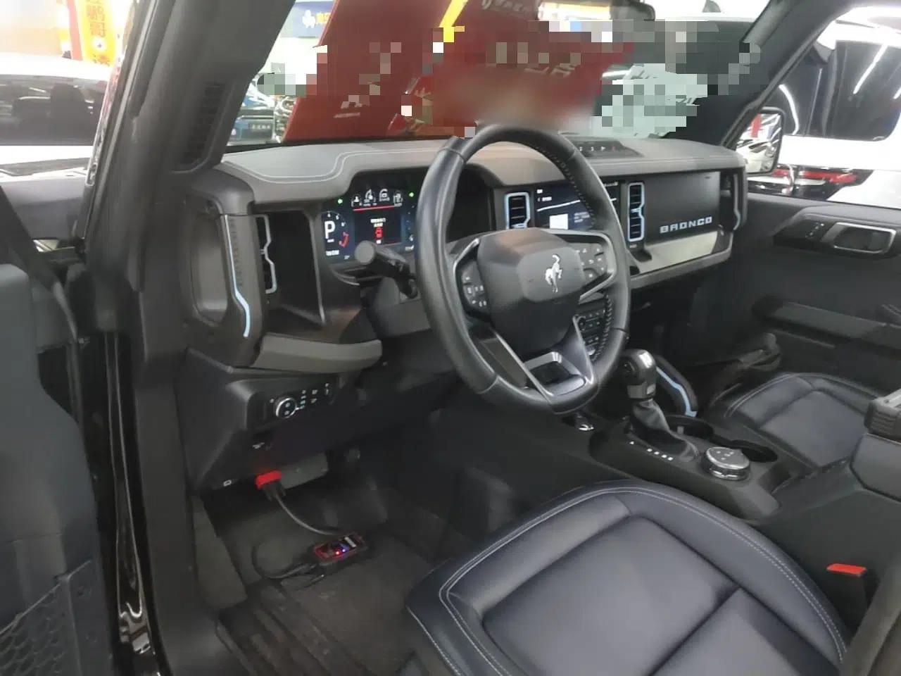 Ford Bronco 2024 2.3T Diamond Edition — миниатюра 13