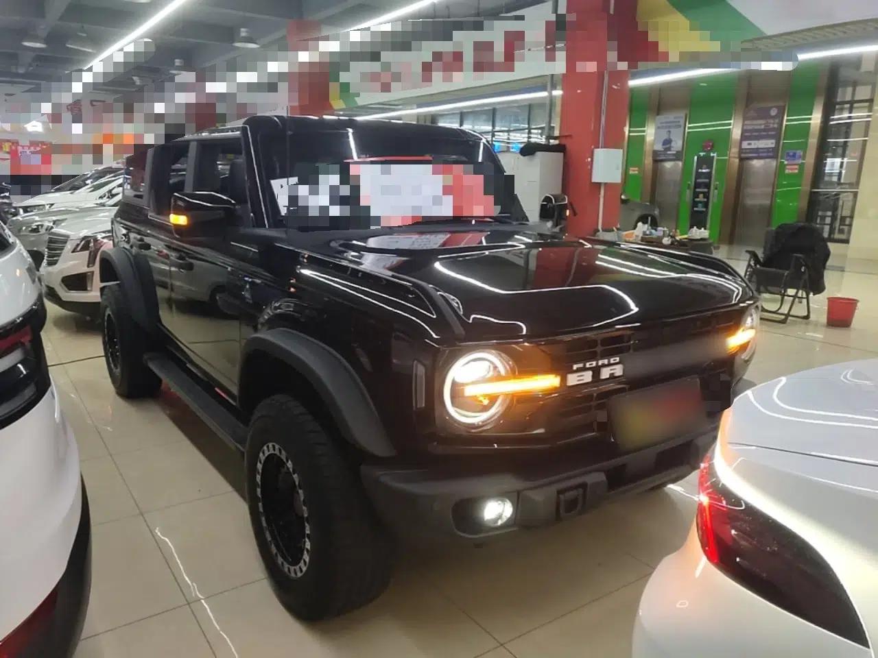 Ford Bronco 2024 2.3T Diamond Edition — миниатюра 3