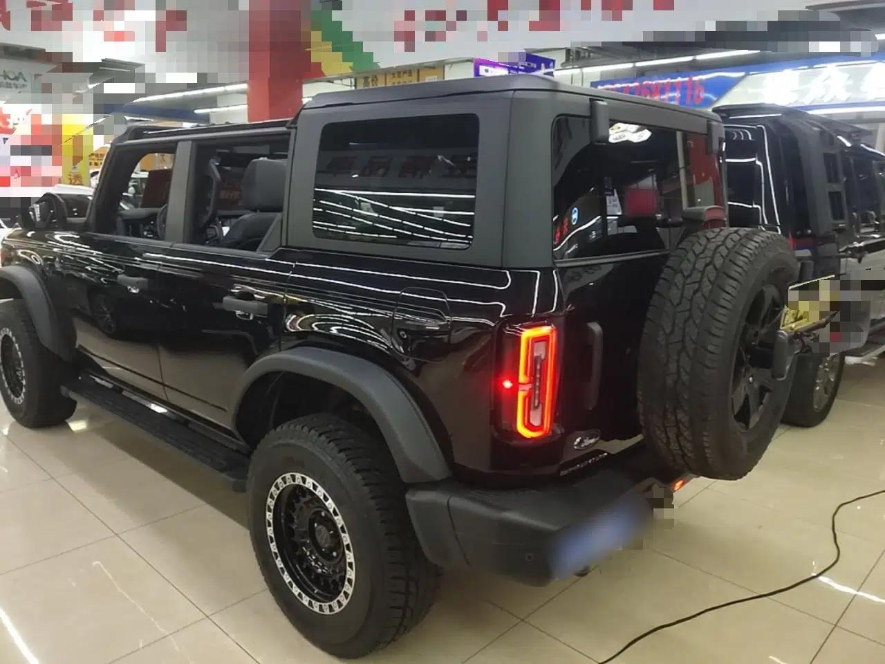 Ford Bronco 2024 2.3T Diamond Edition — миниатюра 4