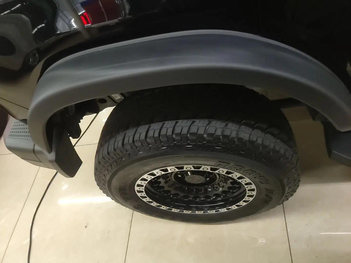 Ford Bronco 2024 2.3T Diamond Edition — миниатюра 10