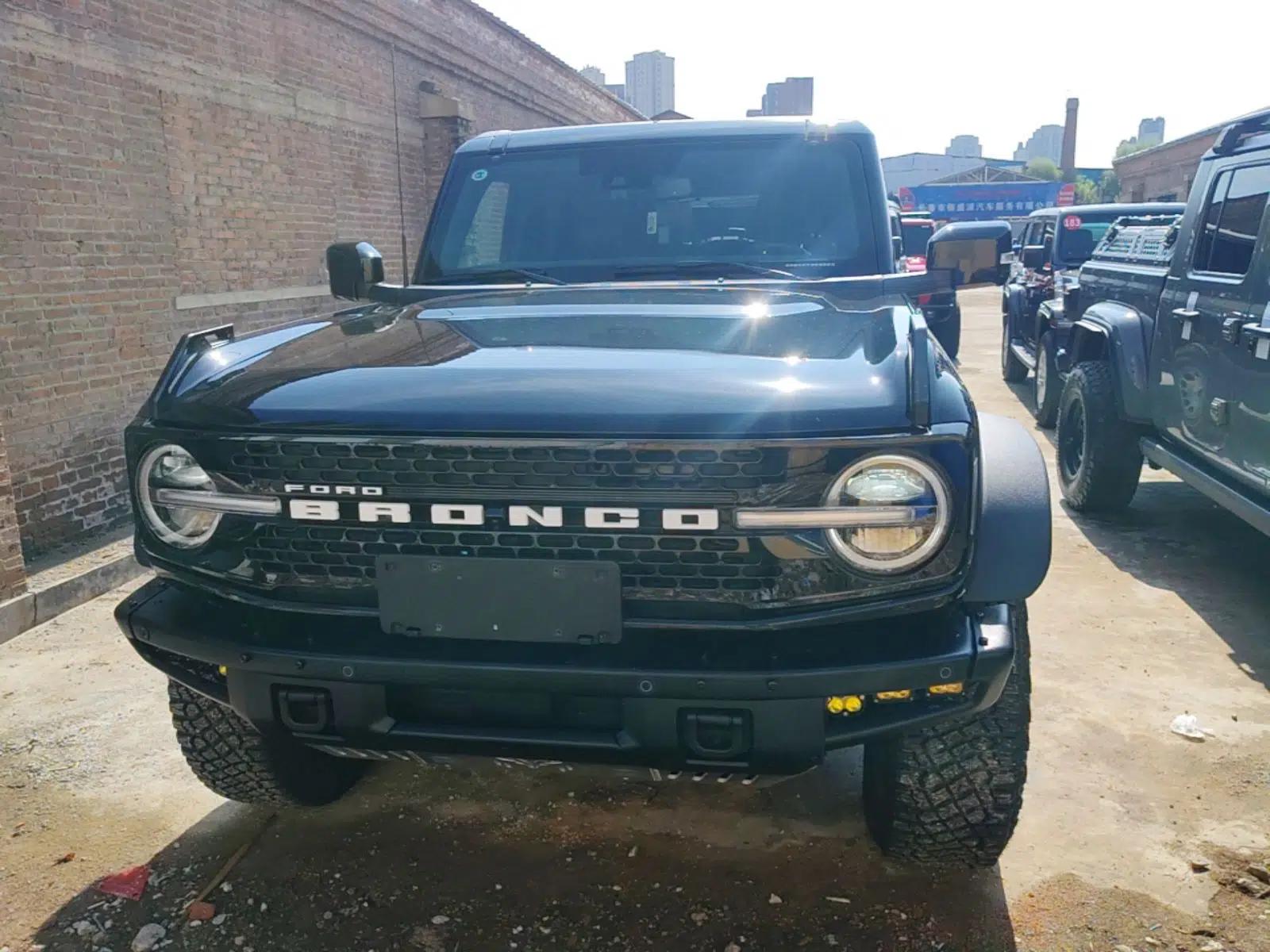 Ford Bronco 2024 2.3T Wilderness — миниатюра 2