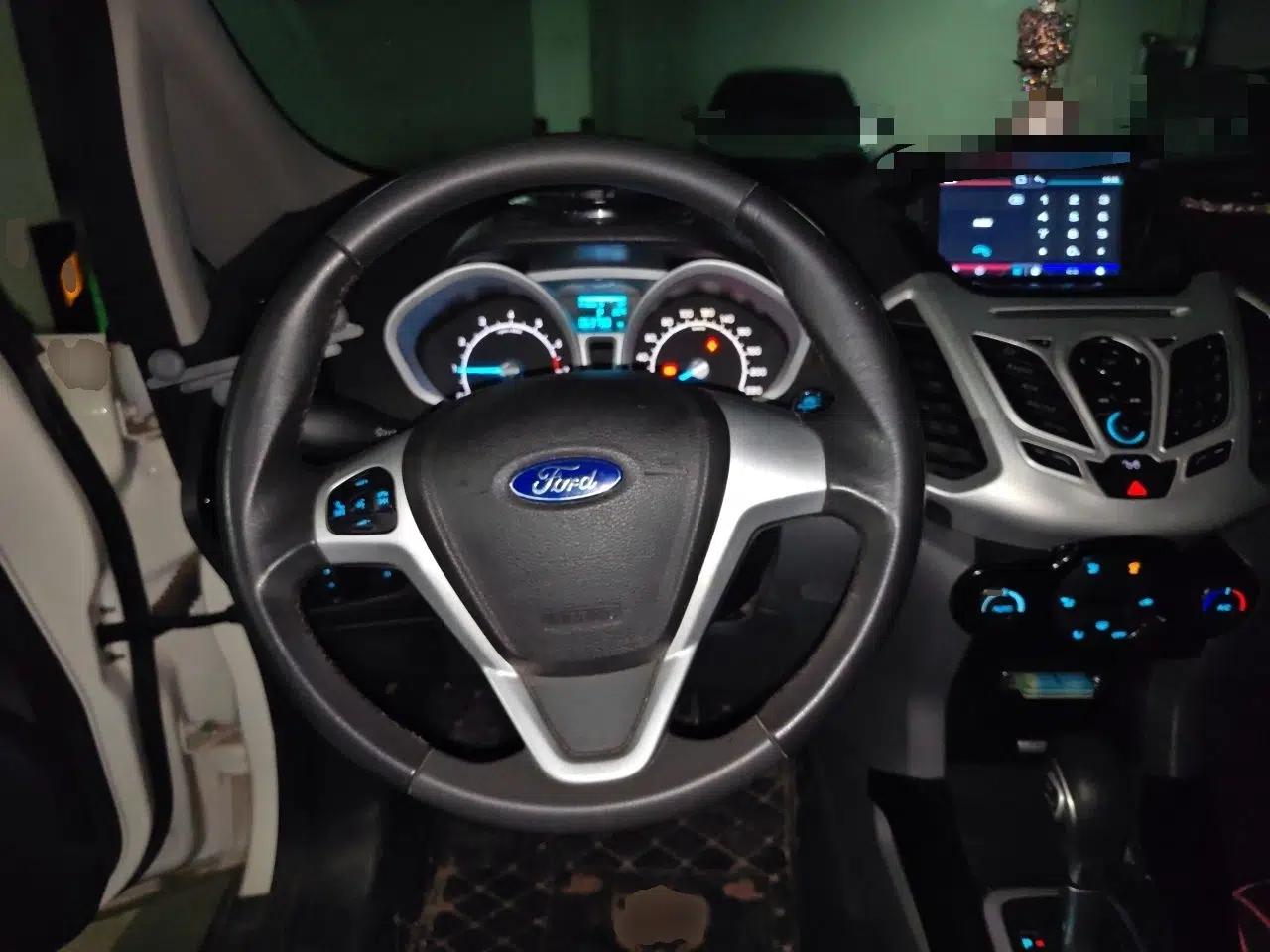 Ford EcoSport 2013 1.5L Automatic Prestige Model — миниатюра 11