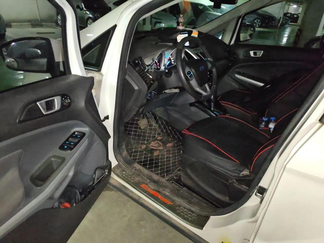 Ford EcoSport 2013 1.5L Automatic Prestige Model — миниатюра 17