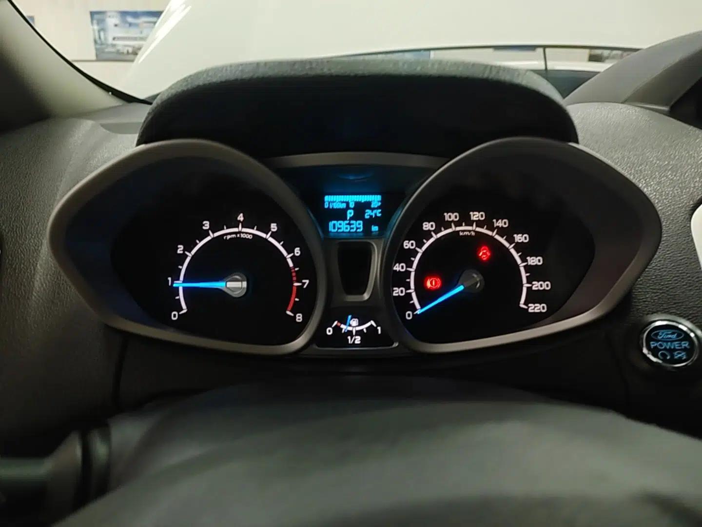 Ford EcoSport 2013 1.5L Automatic Prestige Model — миниатюра 15