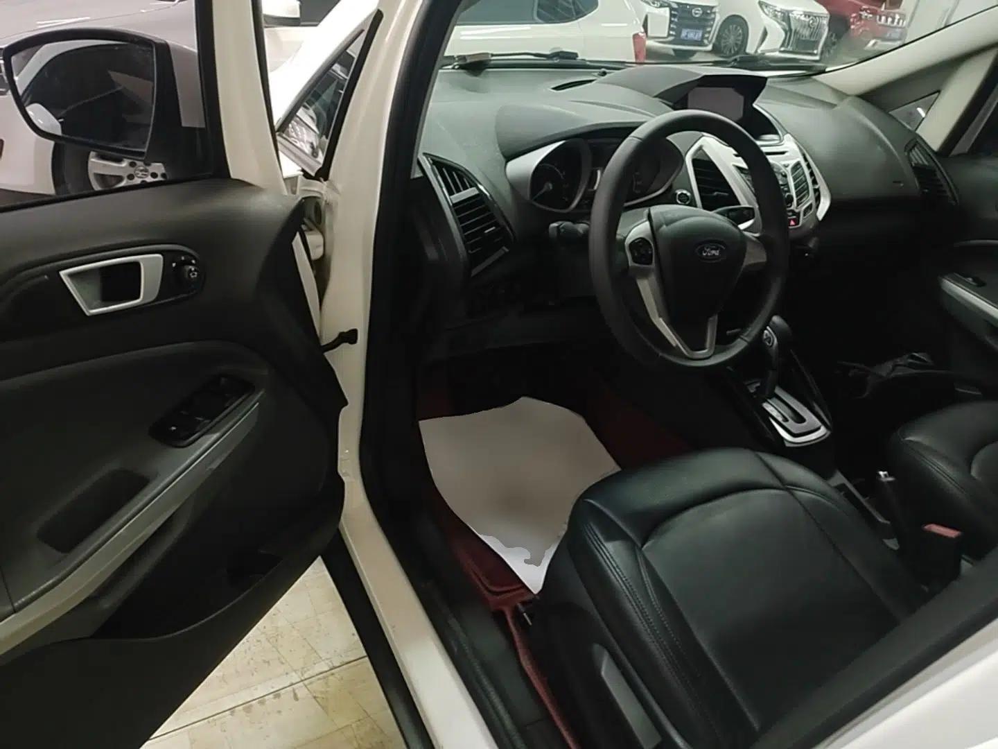 Ford EcoSport 2013 1.5L Automatic Prestige Model — миниатюра 19