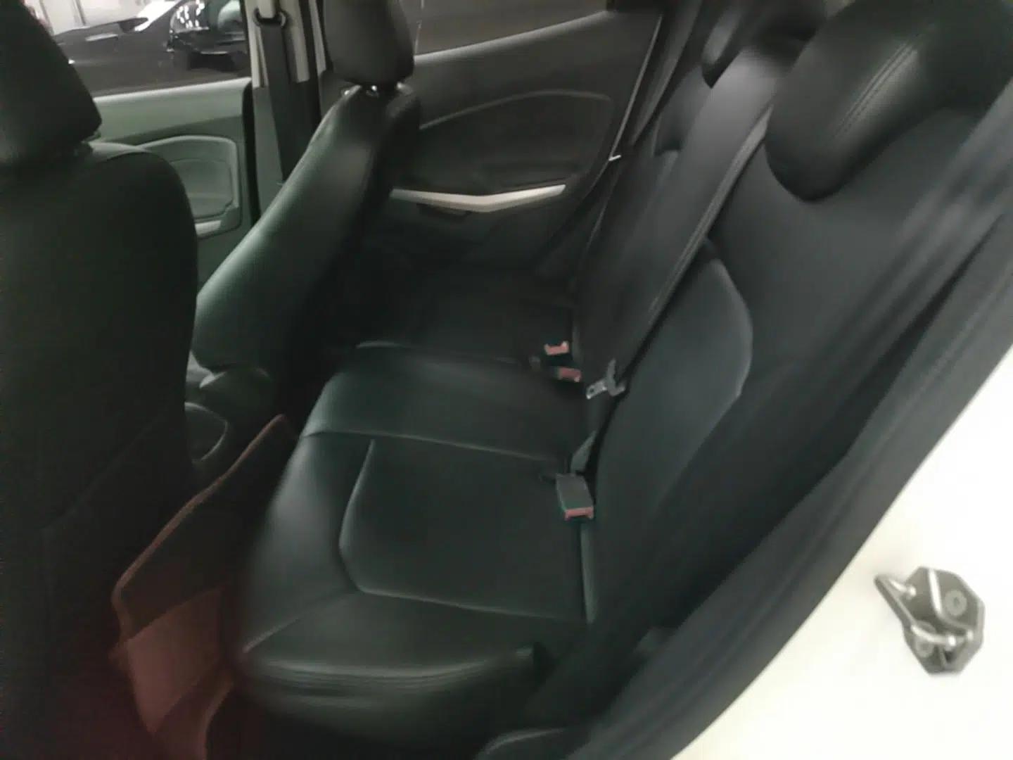 Ford EcoSport 2013 1.5L Automatic Prestige Model — миниатюра 20