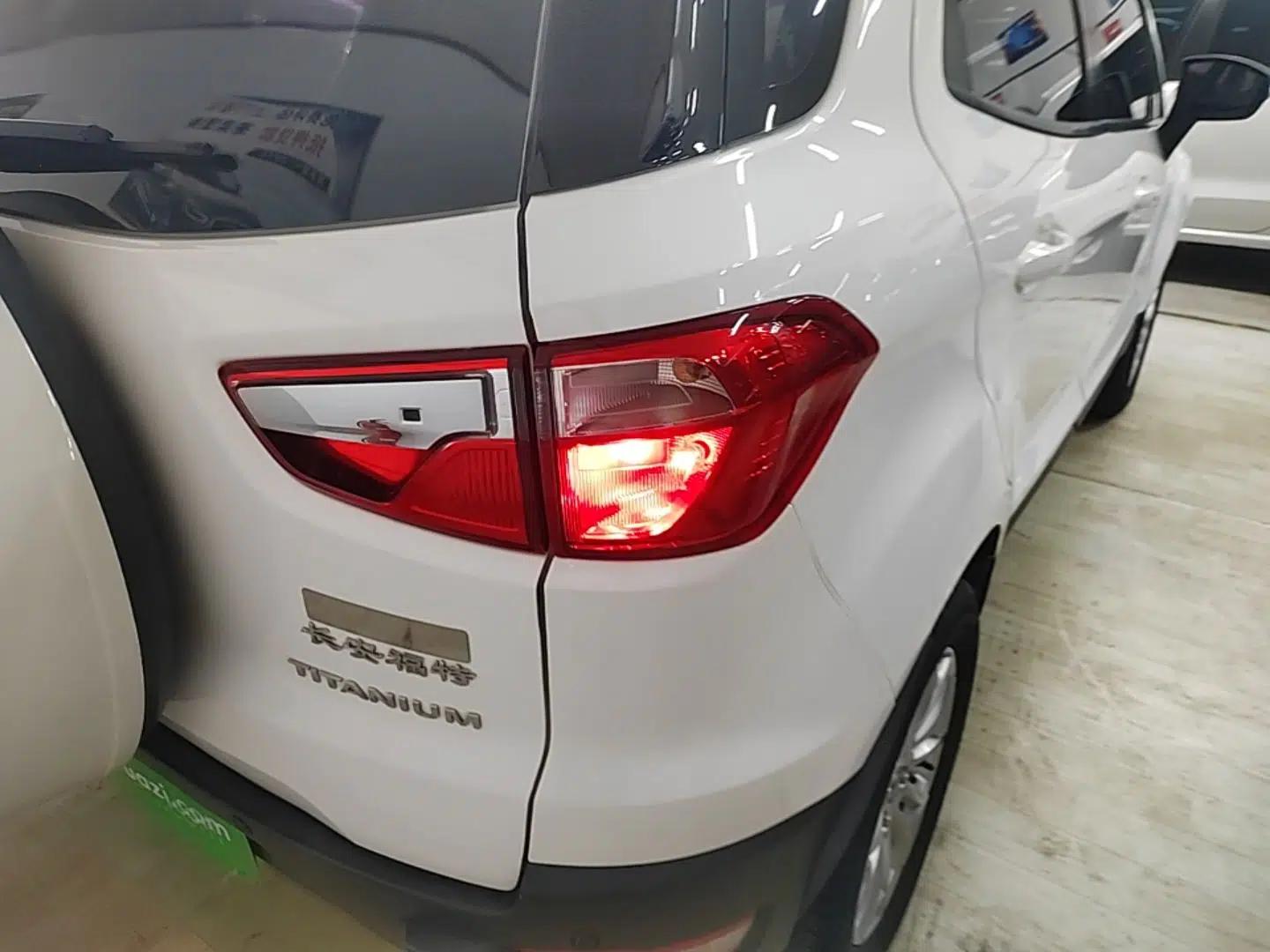 Ford EcoSport 2013 1.5L Automatic Prestige Model — миниатюра 7