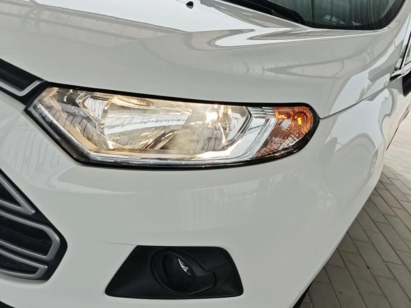 Ford EcoSport 2013 1.5L Automatic Fashion Model — миниатюра 2