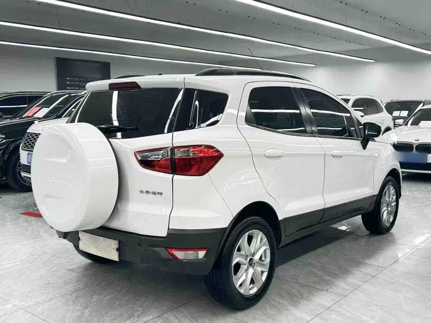 Ford EcoSport 2013 1.5L Automatic Fashion Model — миниатюра 3