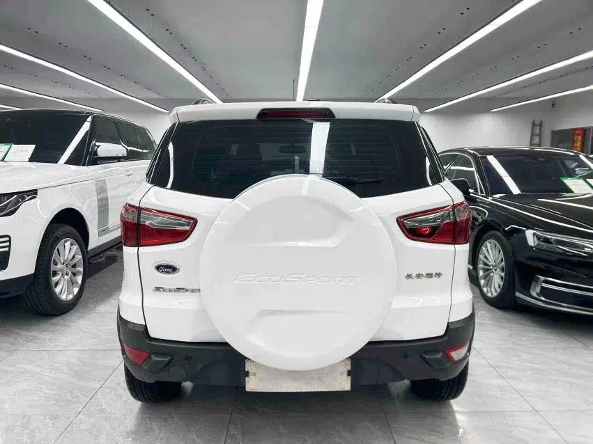 Ford EcoSport 2013 1.5L Automatic Fashion Model — миниатюра 4