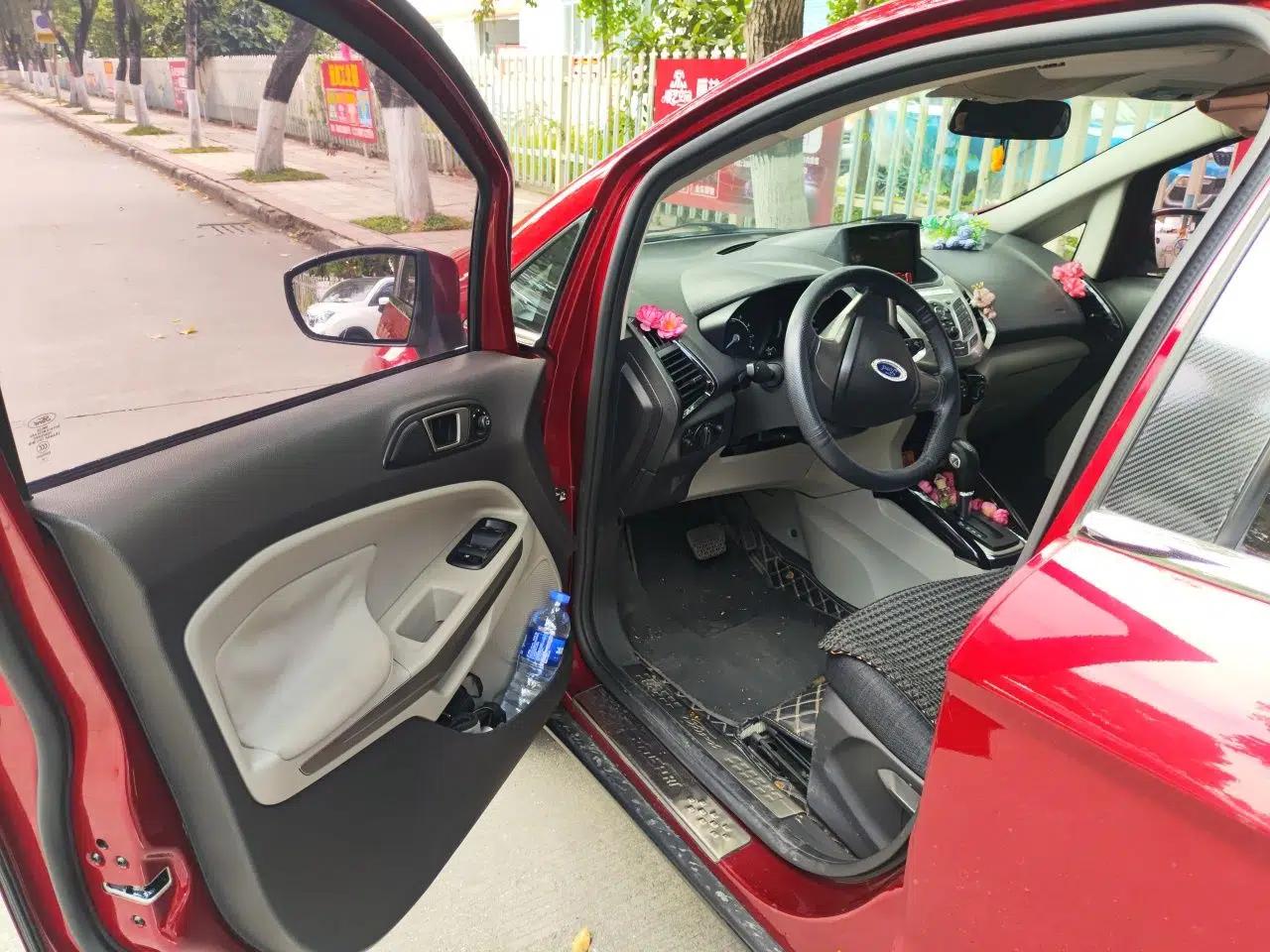 Ford EcoSport 2013 1.5L Automatic Fashion Model — миниатюра 17