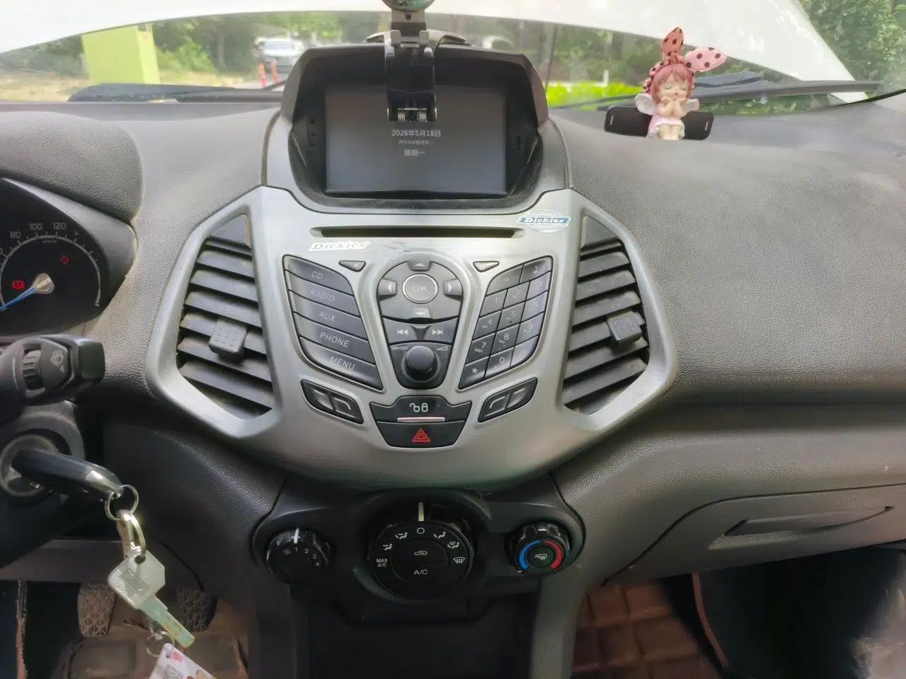 Ford EcoSport 2013 1.5L Manual Comfort Model — миниатюра 14