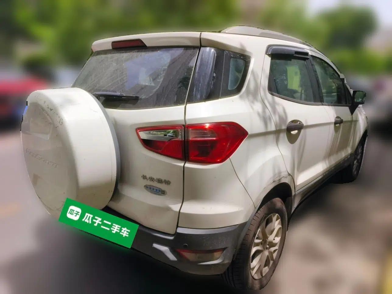 Ford EcoSport 2013 1.5L Manual Comfort Model — миниатюра 6