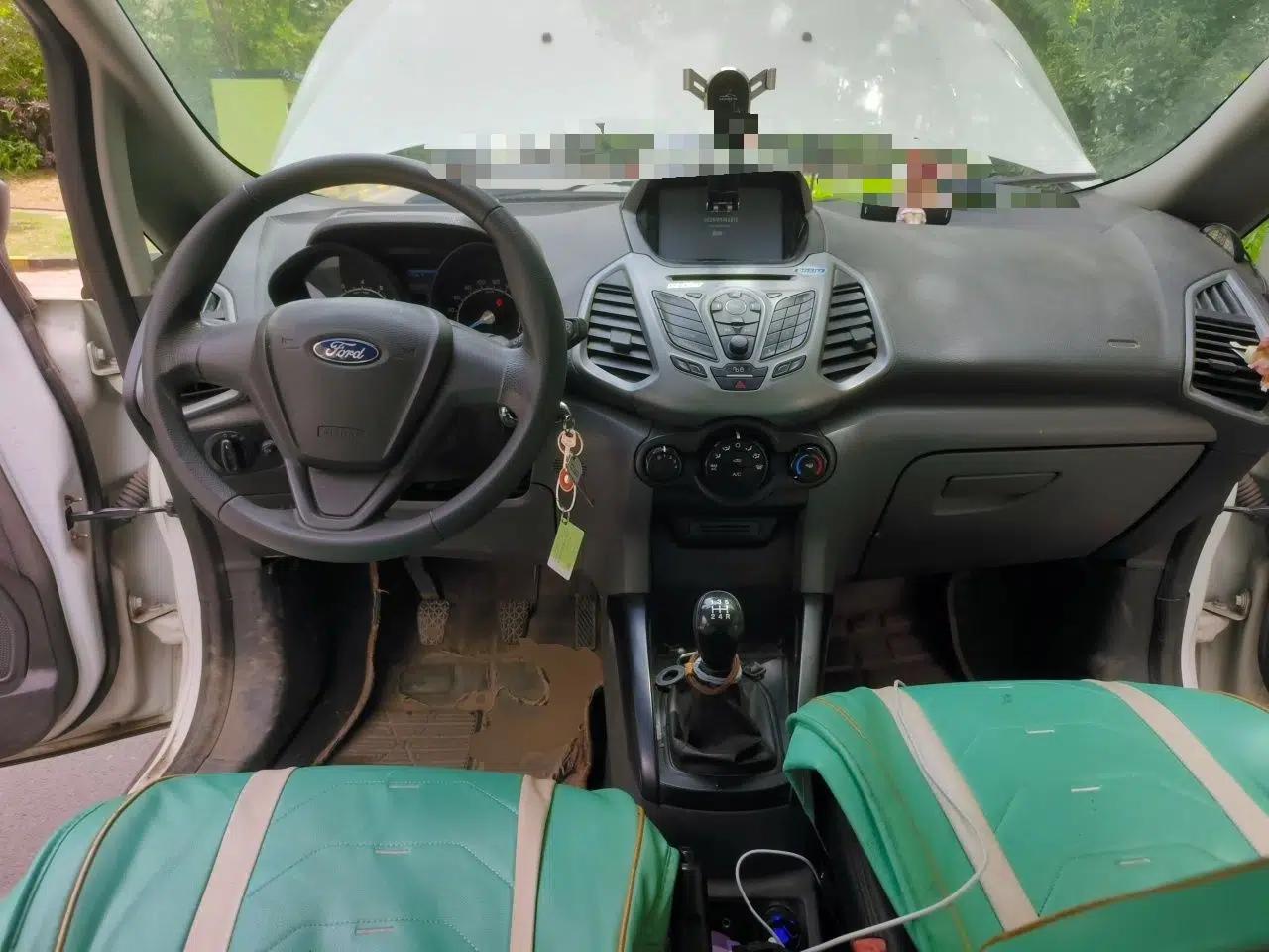 Ford EcoSport 2013 1.5L Manual Comfort Model — миниатюра 10
