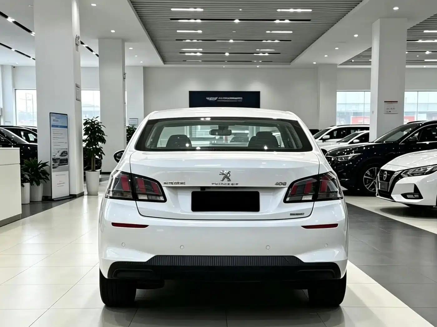 Peugeot 408 2019 360THP Automatic Luxury Edition (China VI Emission Standard) — миниатюра 8