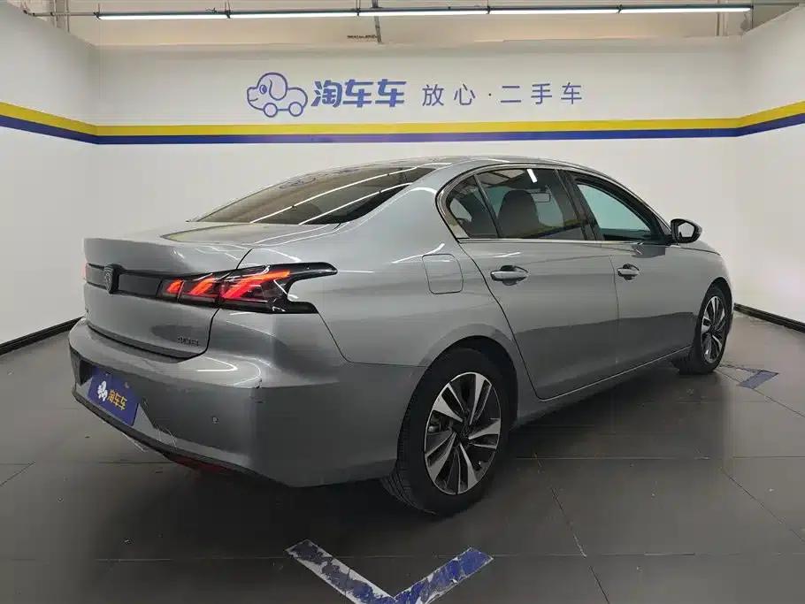 Peugeot 408 2022 1.6T Chasing Light Edition — миниатюра 3