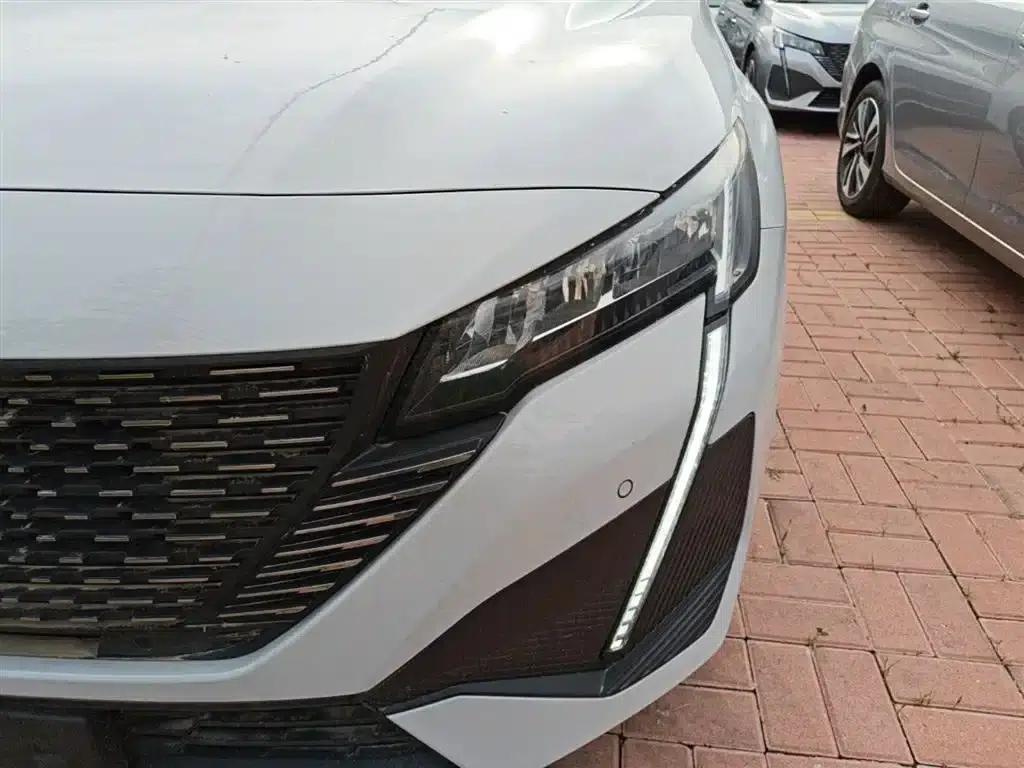 Peugeot 408 2024 360THP Latour Edition — миниатюра 24