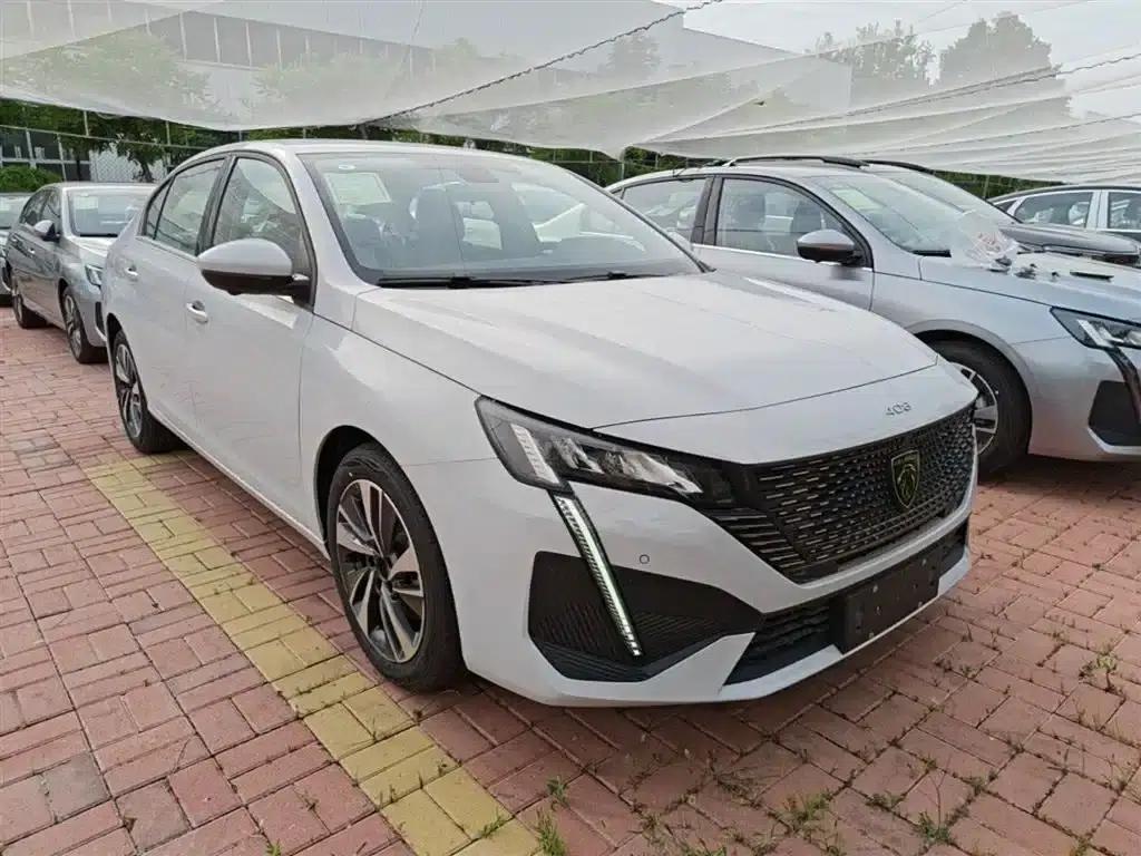 Peugeot 408 2024 360THP Latour Edition — миниатюра 4
