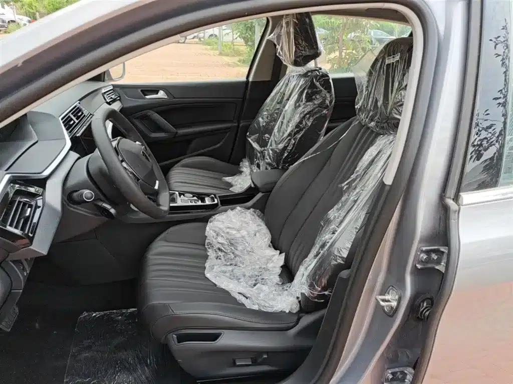 Peugeot 408 2024 360THP Latour Edition — миниатюра 15