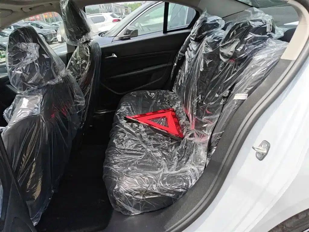 Peugeot 408 2024 360THP Latour Edition — миниатюра 17
